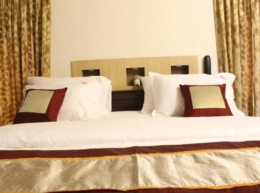 Book Deluxe Room room in Yercaud