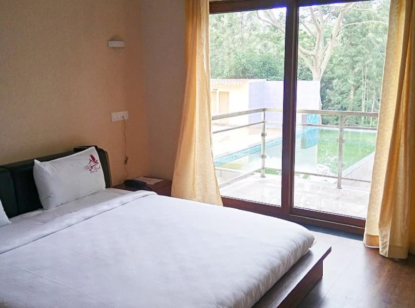 Book Pool View Room room in Yercaud