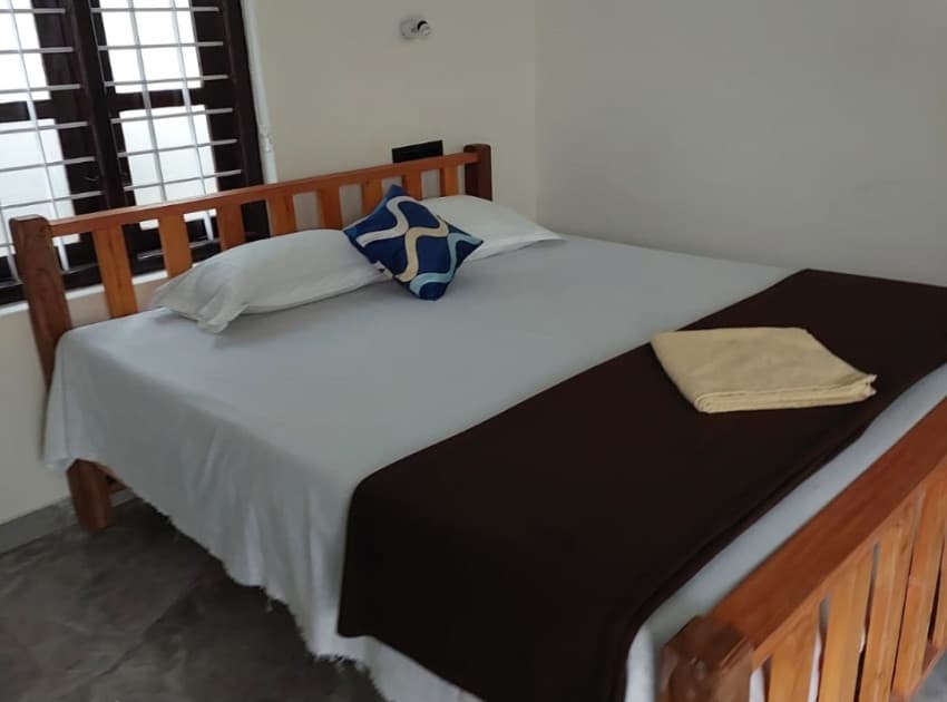 Book 1 BHK Villa room in Varkala