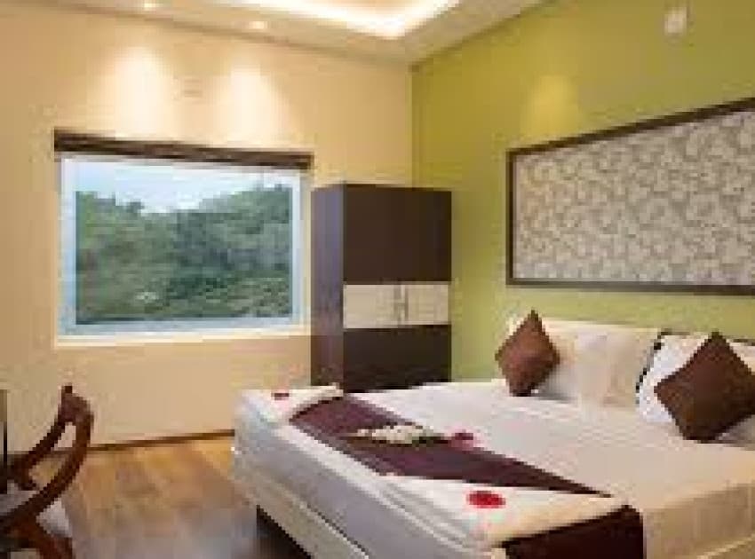Book Standard Room room in Vagamon