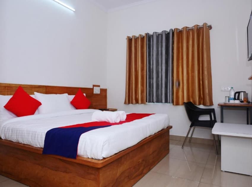 Book Standard Double Room room in Mysore