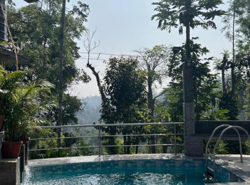 Book Deluxe Twin Room With Balcony room in Coorg