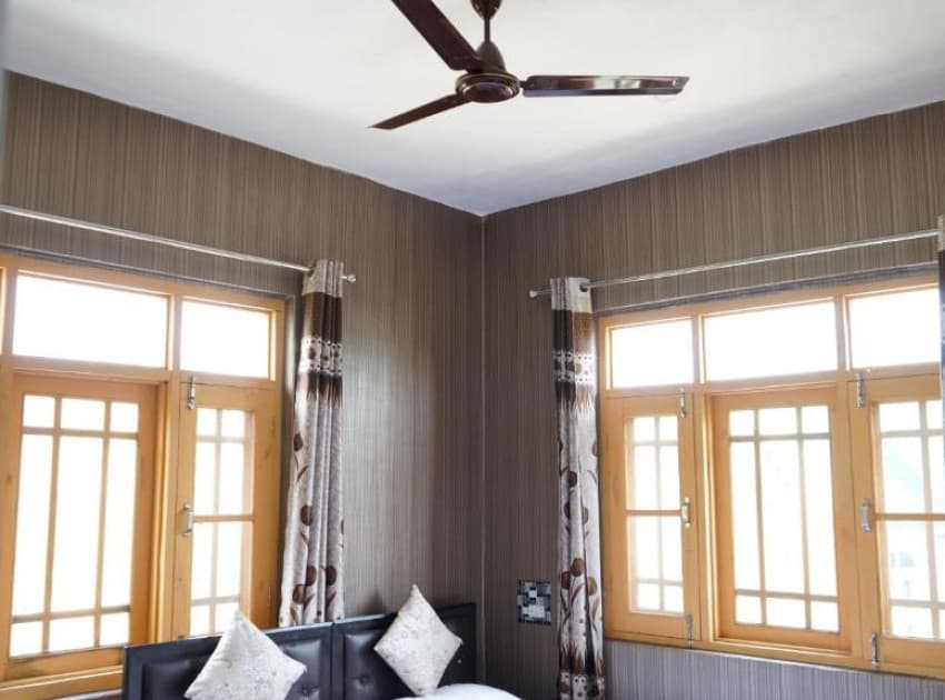 Book Basic Triple Room room in Jammu & Kashmir