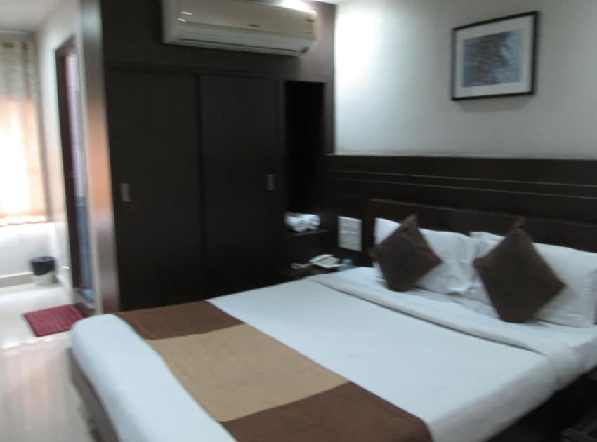 Book Deluxe Double Room room in Hyderabad