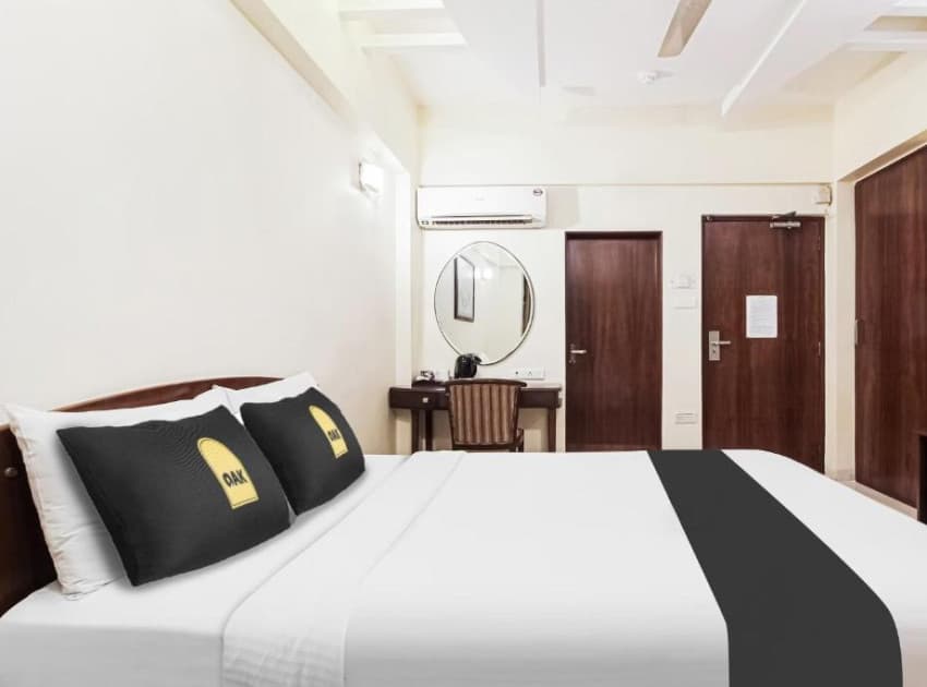 Book Superior Double Room room in Delhi