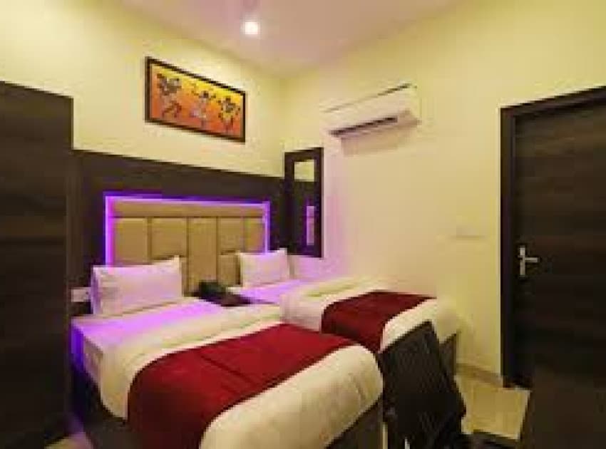 Book Family Room room in Delhi