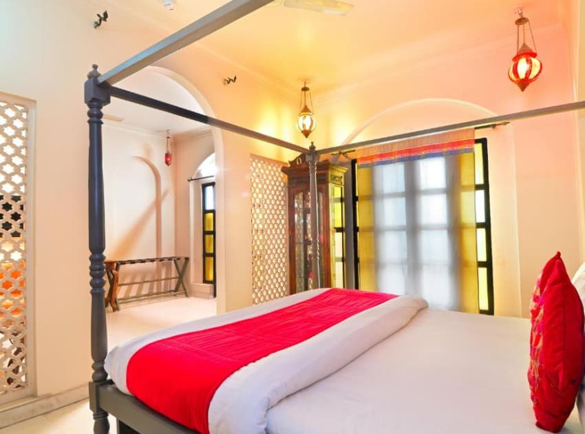 Book Heritage Maharaja Suite room in Delhi