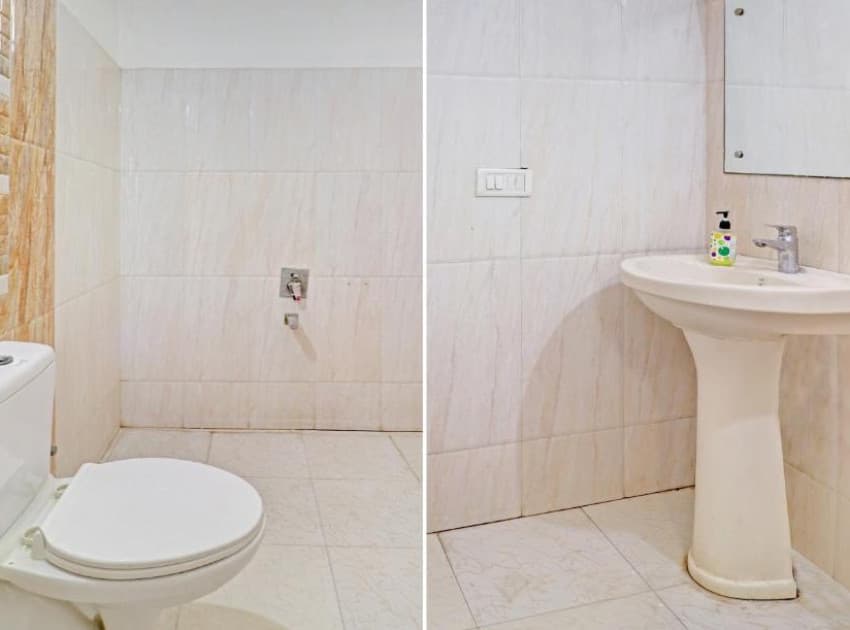 Book Deluxe Room room in Agra