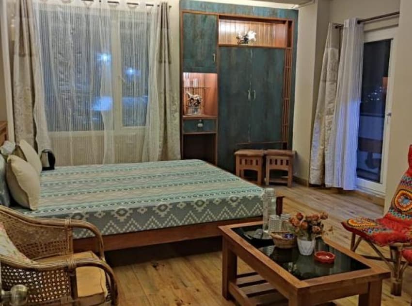 Book Green Room (Street View) room in Shillong