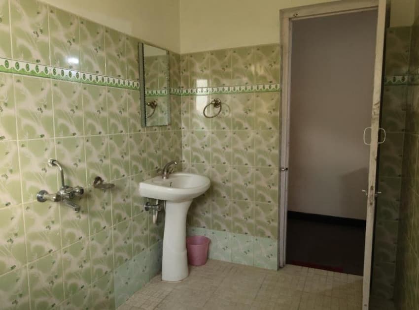 Book Deluxe Double Room with Balcony room in Dalhousie