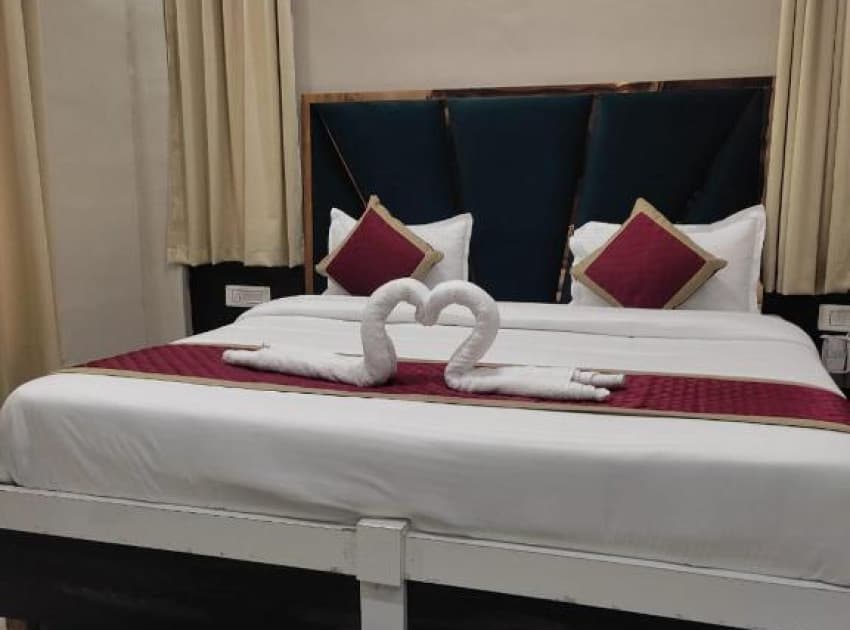 Book Double Room room in Dalhousie