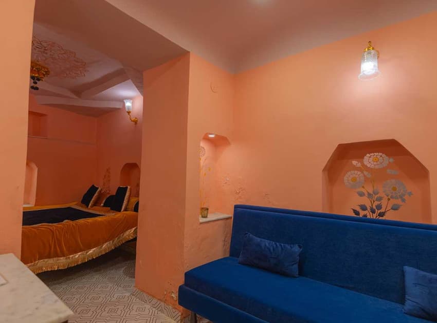 Book Deluxe Room room in Jaipur