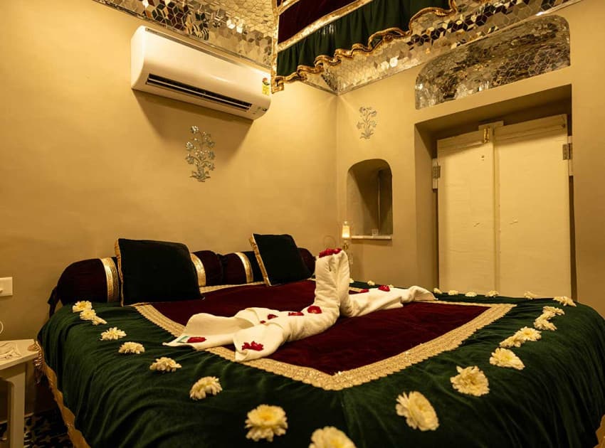 Book Sheel Mahal Suite room in Jaipur