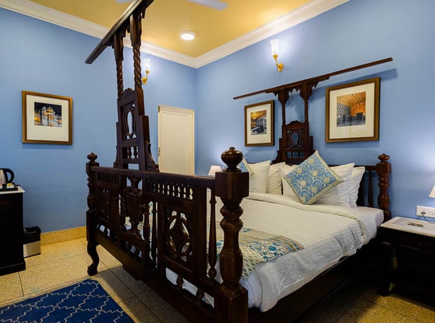 Book Premium Room room in Jaipur