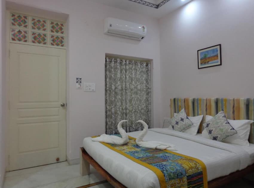 Book Deluxe Double Room room in Jodhpur