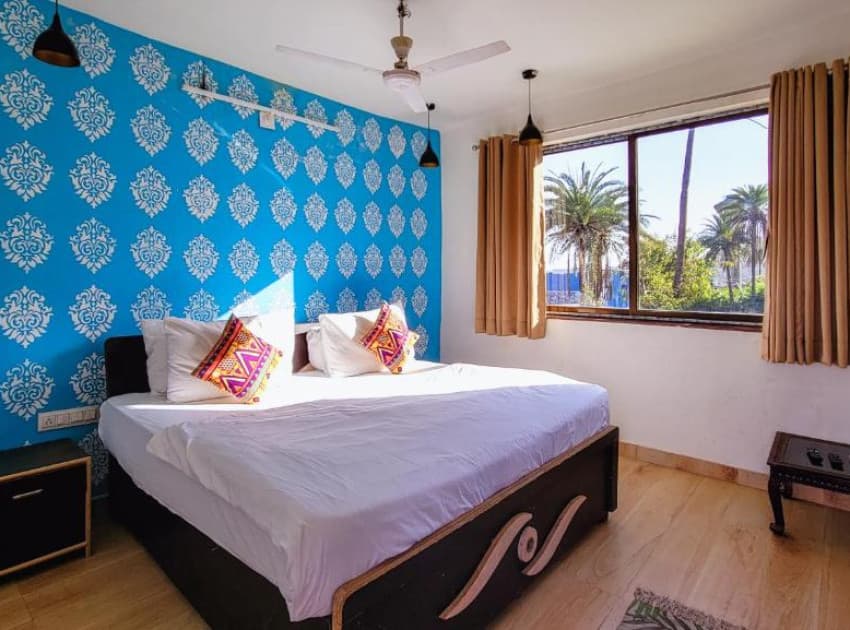 Book Superior King Room room in Mount Abu