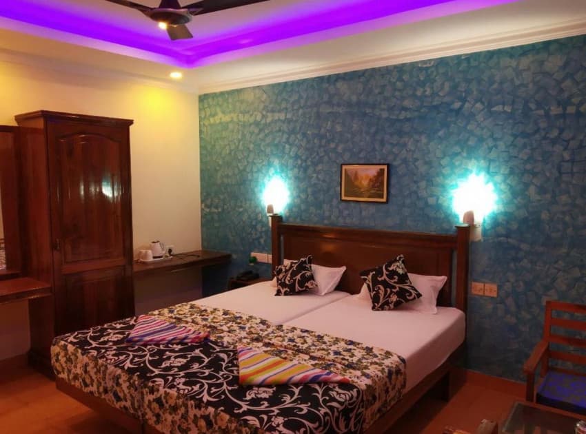 Book Deluxe Double Room room in Kovalam