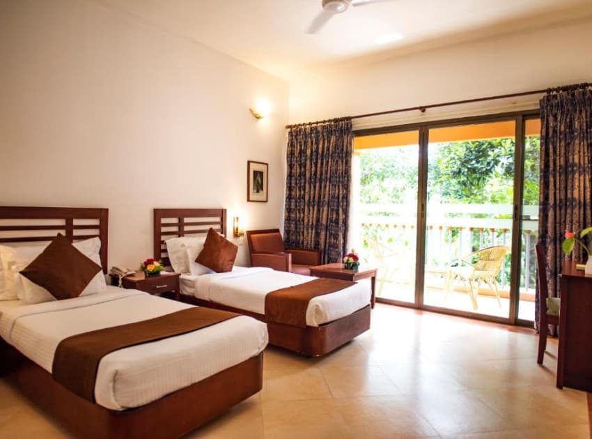 Book Jungle A/C Cottage room in Thekkady
