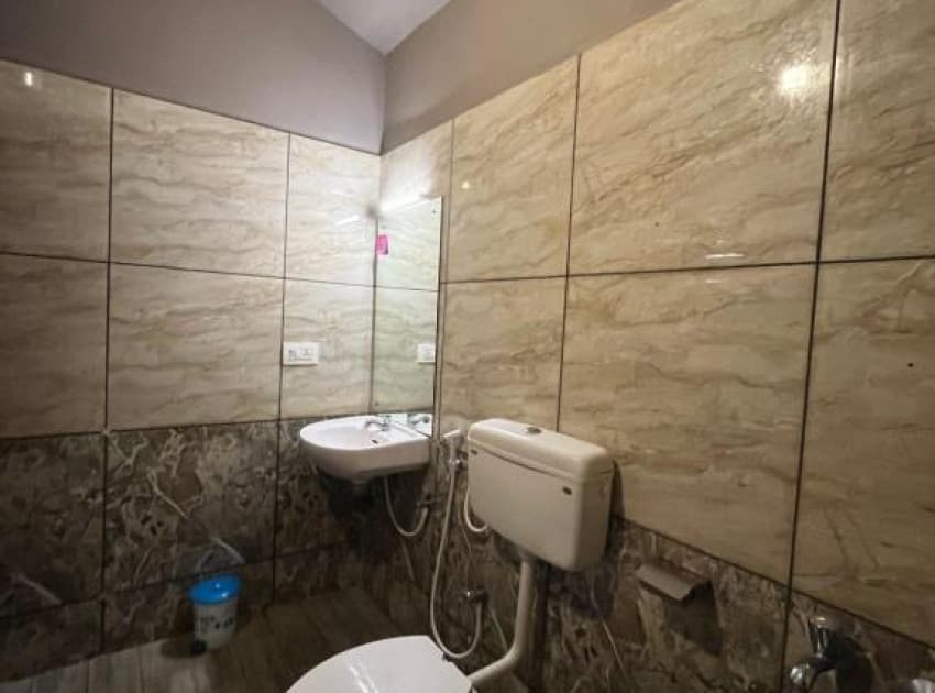 Book Double Room room in Kannur