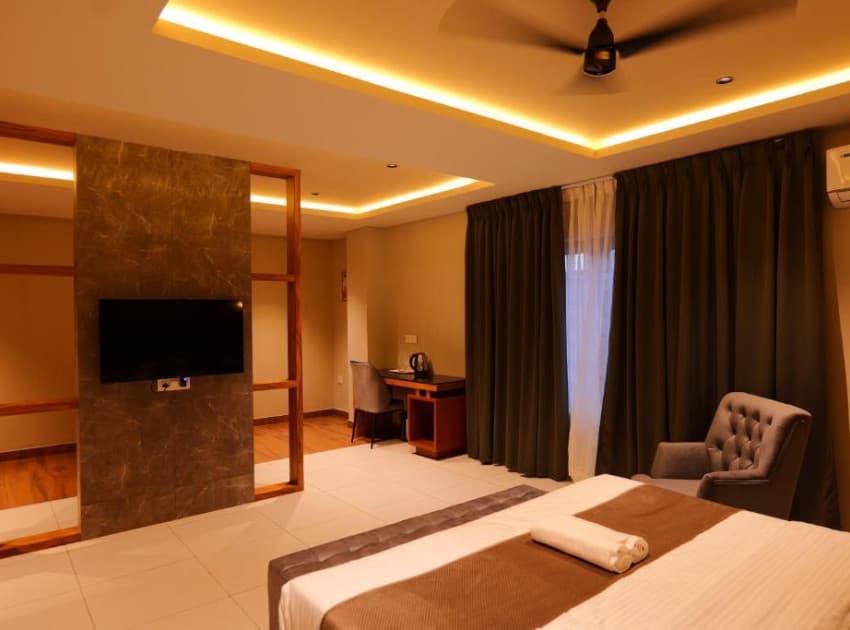 Book Deluxe Double Room with Balcony room in Kasaragod