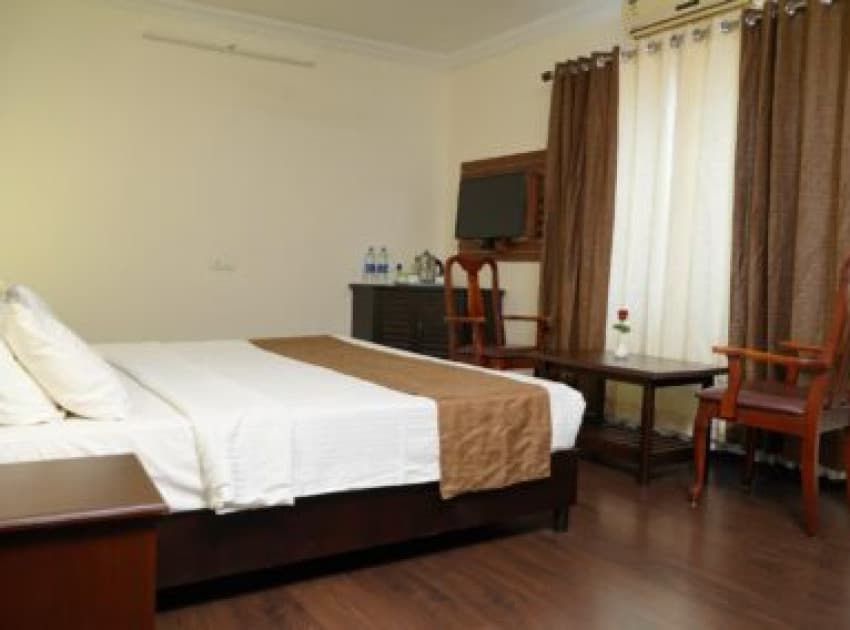 Book Double A/c Room room in Kasaragod