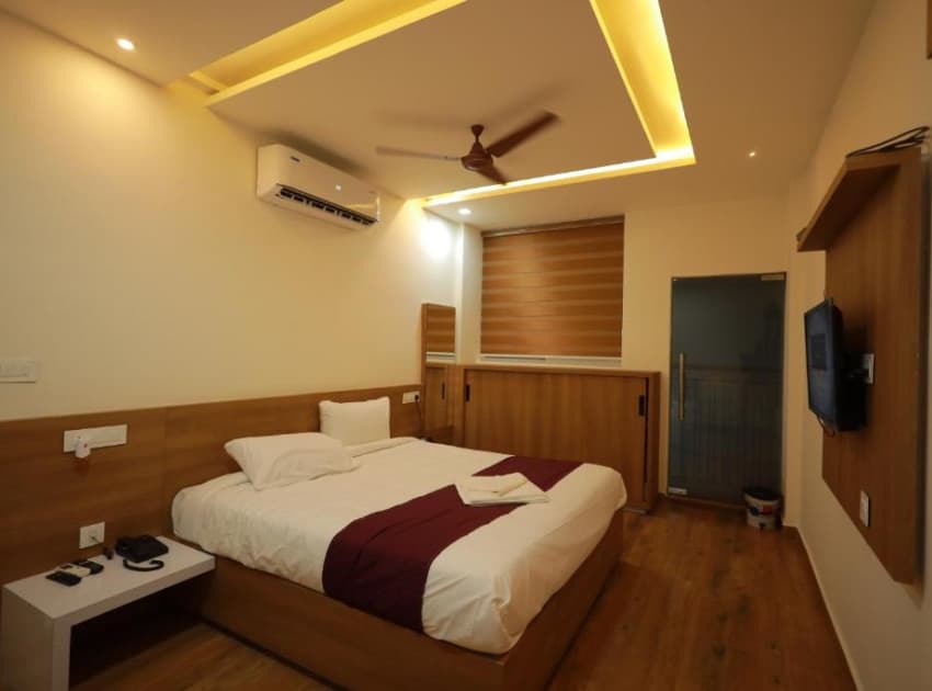 Book Standard King Room room in Palakkad