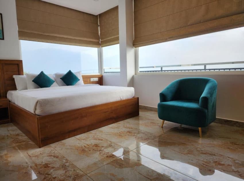 Book Premium Room with Balcony - Valley View room in Idukki
