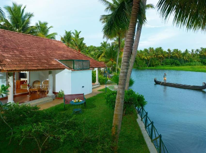 Book Premium Lake View Room room in Kumarakom