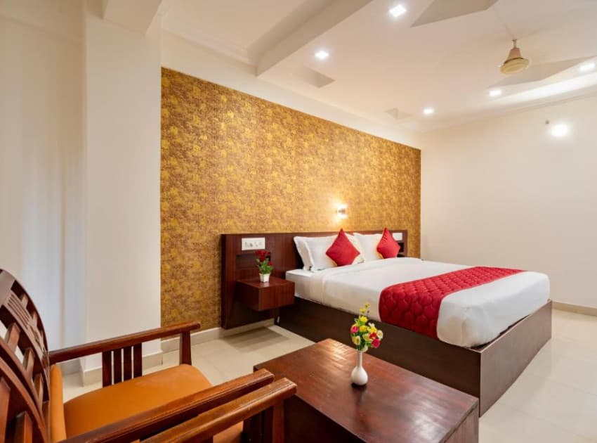 Book Super Deluxe Single Room room in Kumarakom