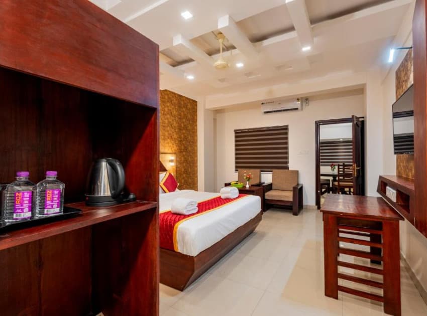 Book Premium Triple Room room in Kumarakom