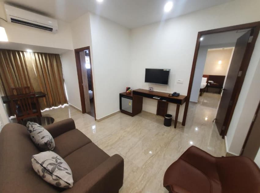 Book Executive Suite room in Kottayam