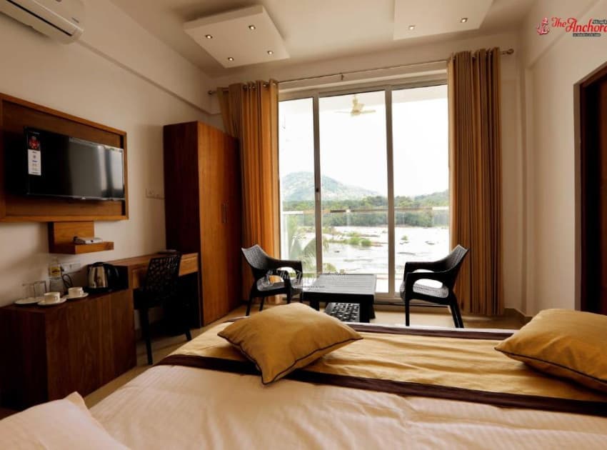 Book River View and Balcony Room room in Athirapally