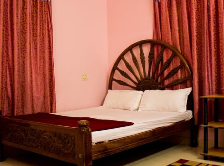 Book Standard Room room in Athirapally