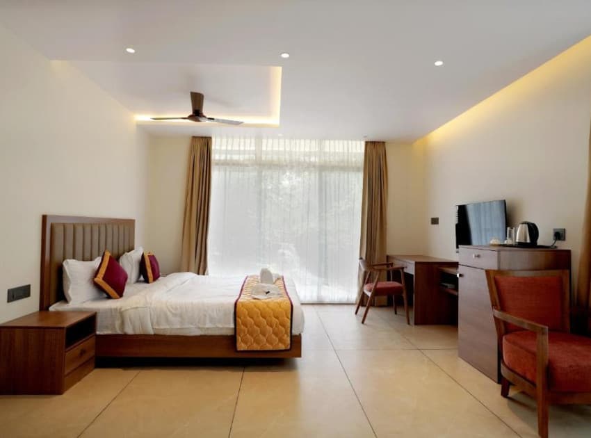 Book Mist Heaven room in Athirapally