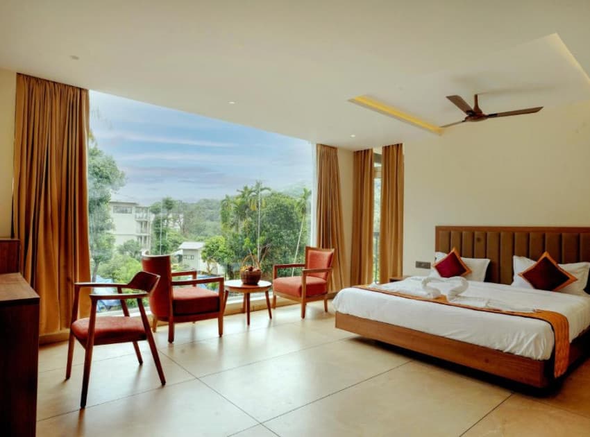 Book Mist Heaven room in Athirapally