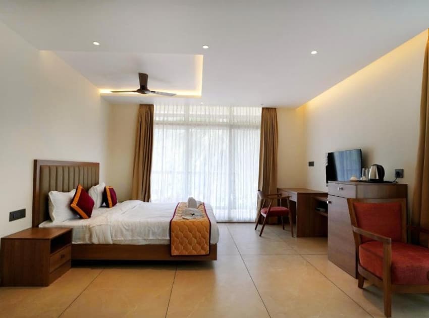 Book Mist Suite room in Athirapally
