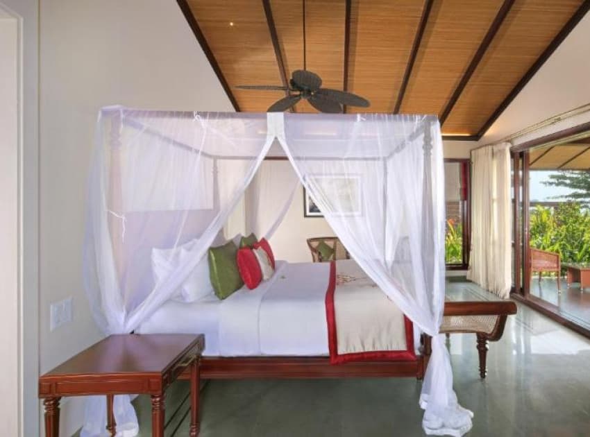 Book Premium Waterfront Villa With Private Pool ( Stand alone) room in Kumarakom