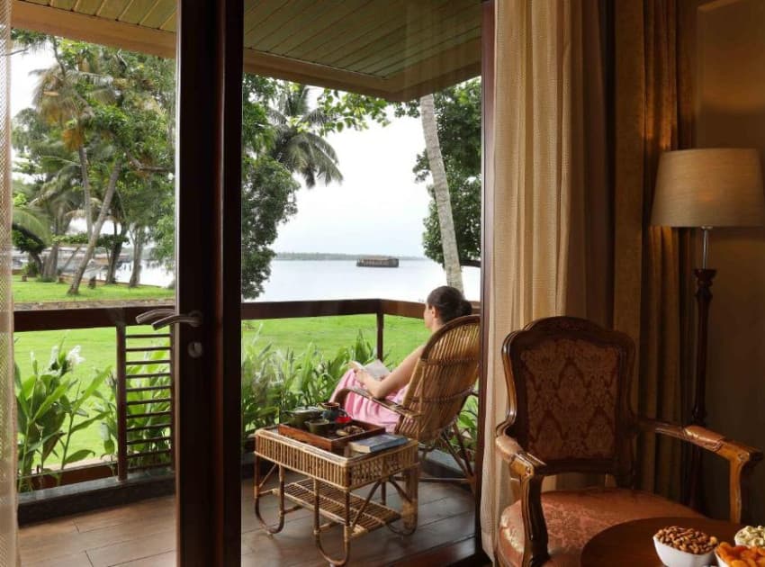 Book Lakeview Premium Room room in Alappuzha