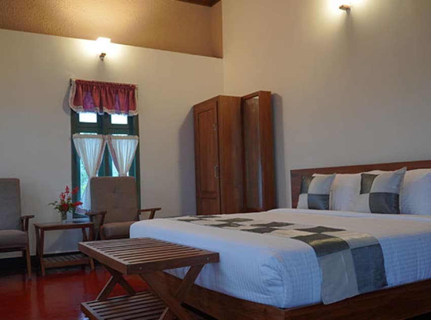 Book Luxury Villa for 2 Persons only room in Idukki