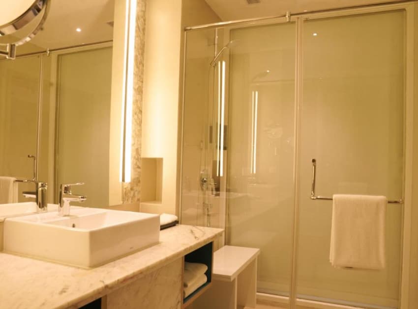 Book Grand Single Suite Room room in Trivandrum