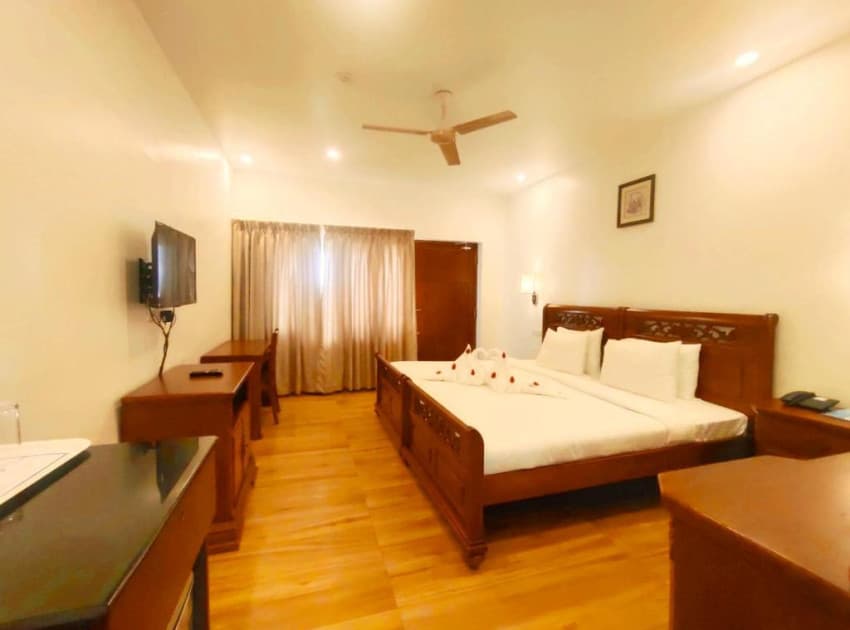 Book Premium Suite room in Kovalam