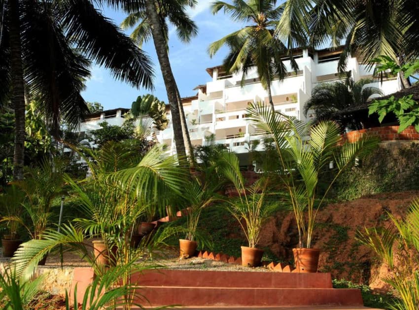 Book Standard Sea Facing Double A/C room in Kovalam