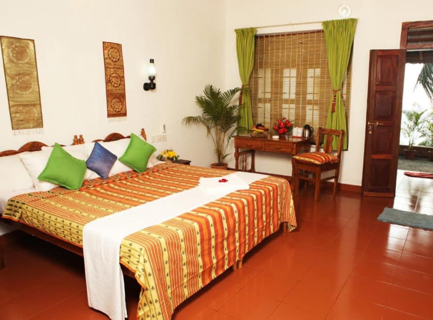 Book Cottage Sea Facing Single A/C Room room in Kovalam