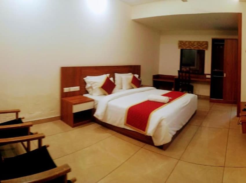 Book Superior Double Room room in Kumarakom