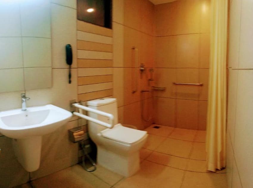 Book King Room with Balcony room in Kumarakom