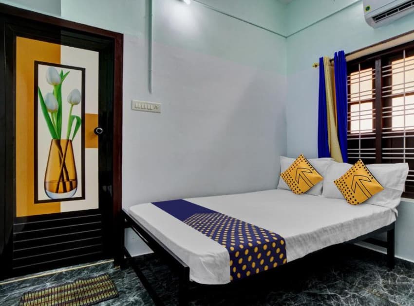 Book Classic Triple Room room in Kollam