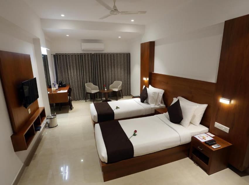 Book Standard Double Room room in Kottayam