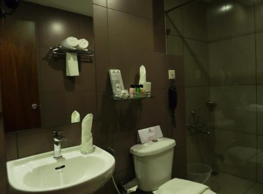 Book Deluxe Single Room room in Kottayam