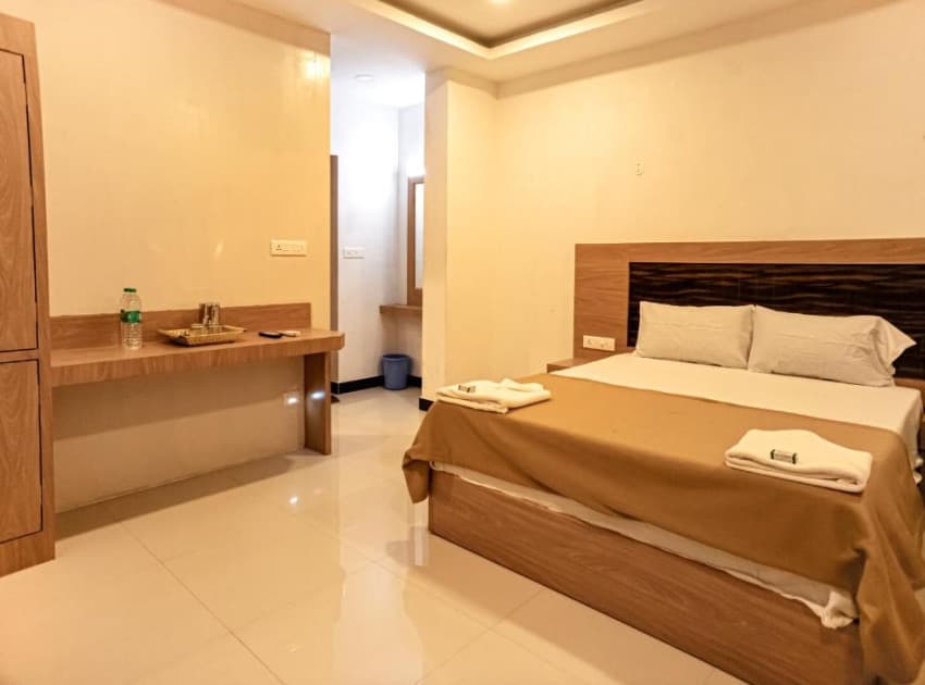Book Family Four Bed Room room in Kanyakumari