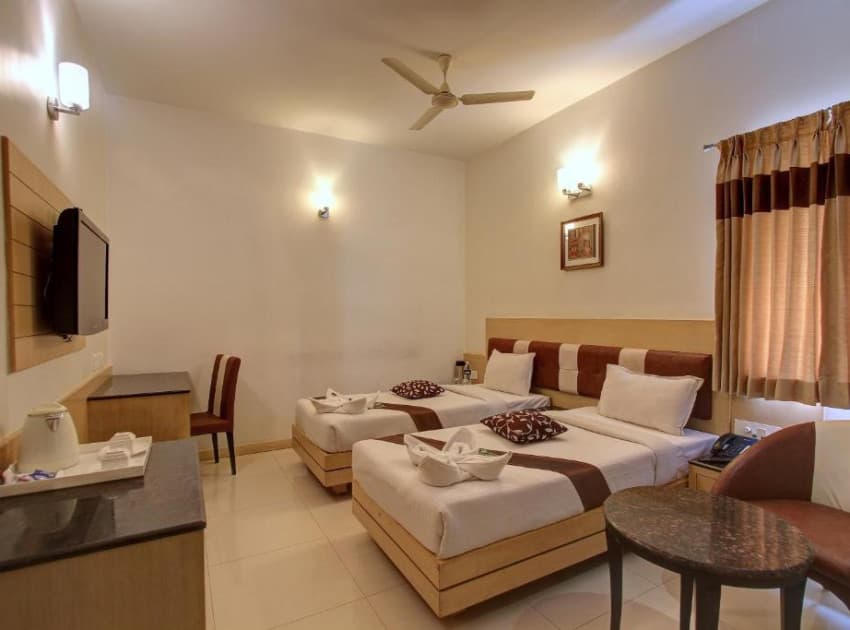 Book Prince Grand Double room in Coimbatore